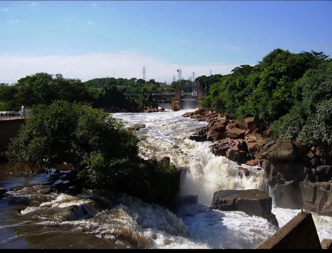 Trem da República + Walking Tour em Salto